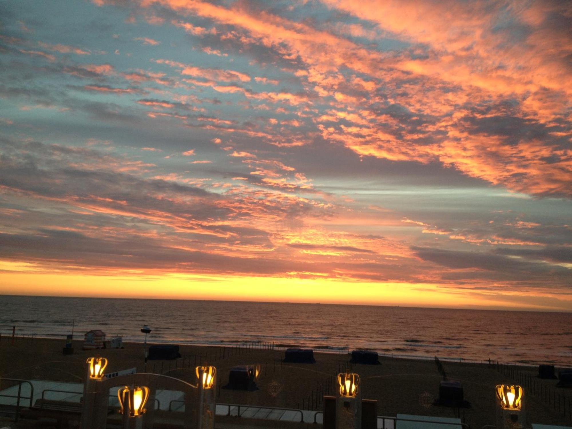 Beach Hotel De Haan Exteriör bild
