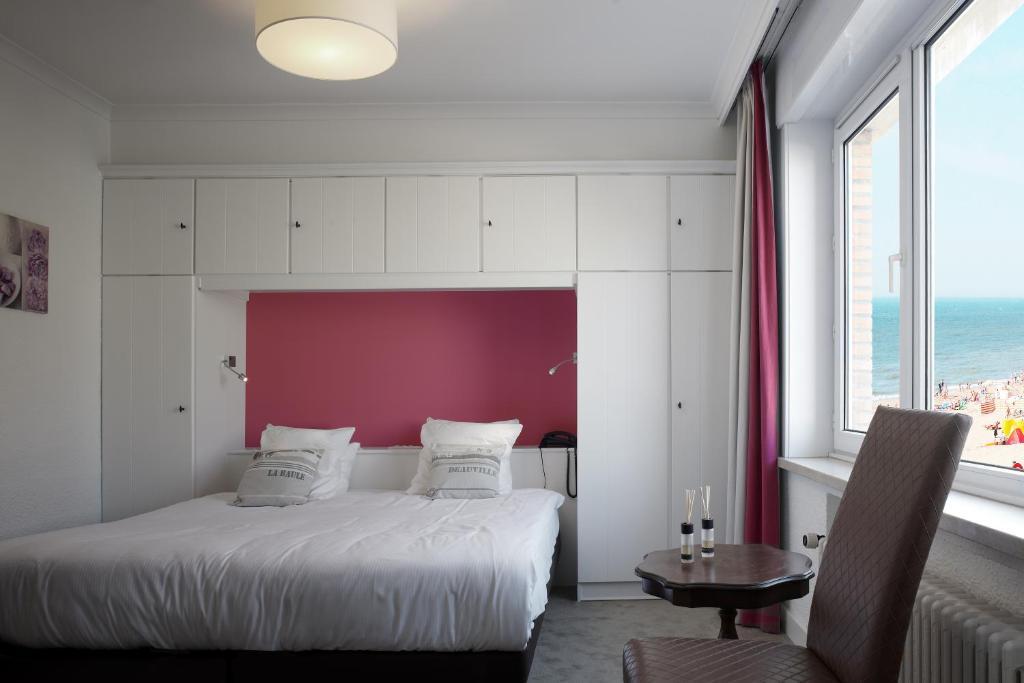 Beach Hotel De Haan Rum bild