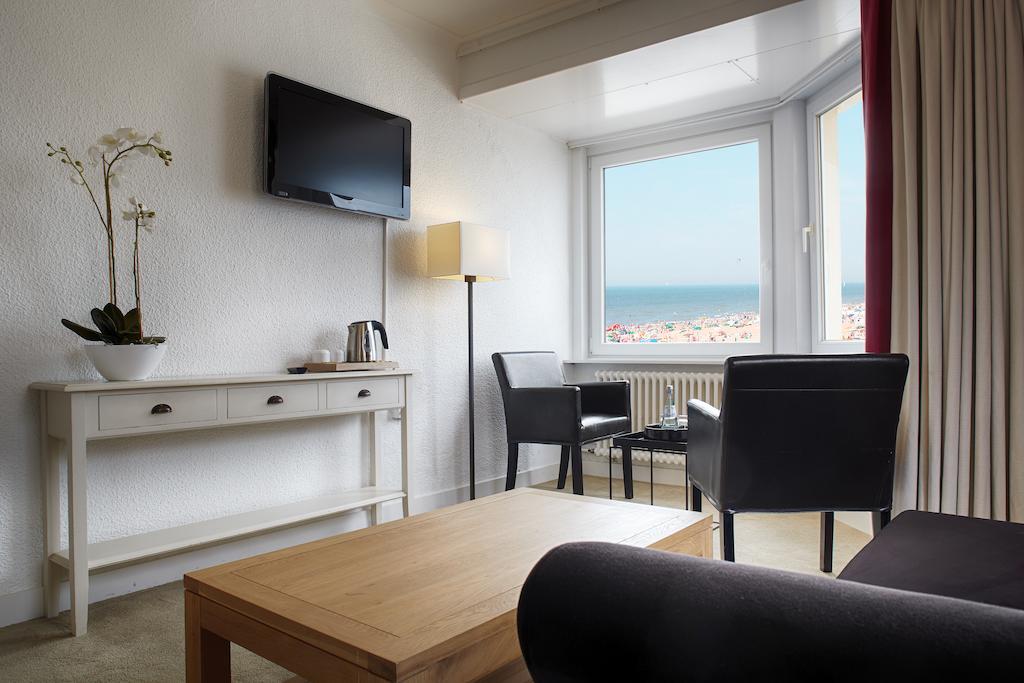 Beach Hotel De Haan Exteriör bild